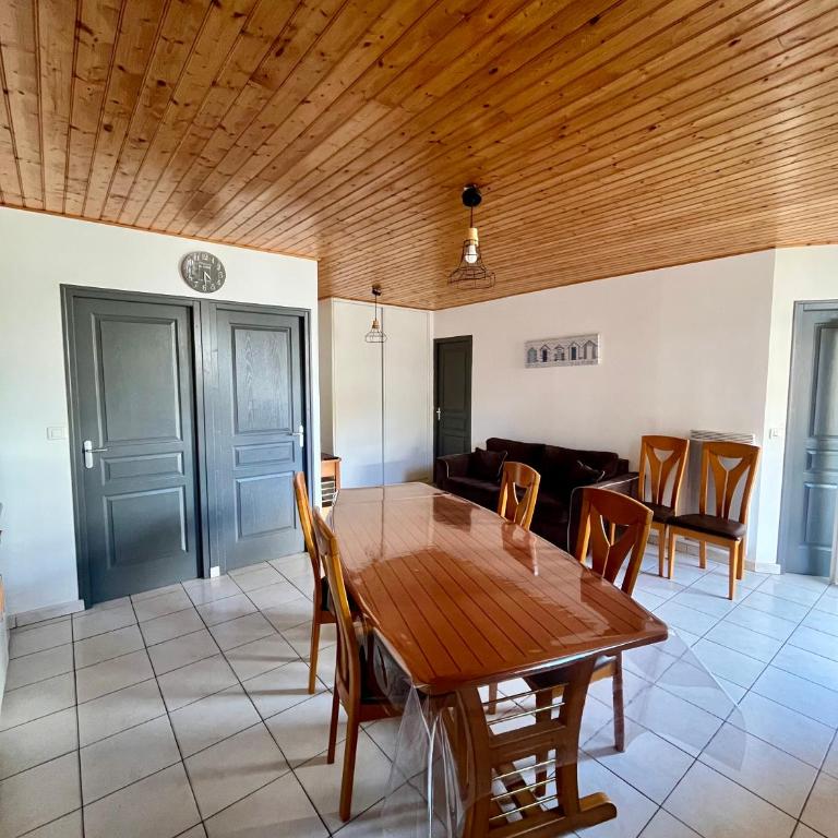 Camping Le Logis 3 étoiles - Maison 2 Chambres - 5