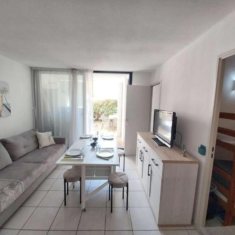 T2 Cabine RDC, parking, 4 couchages, proche plage - Appartement 1 Chambre avec Terrasse - 9