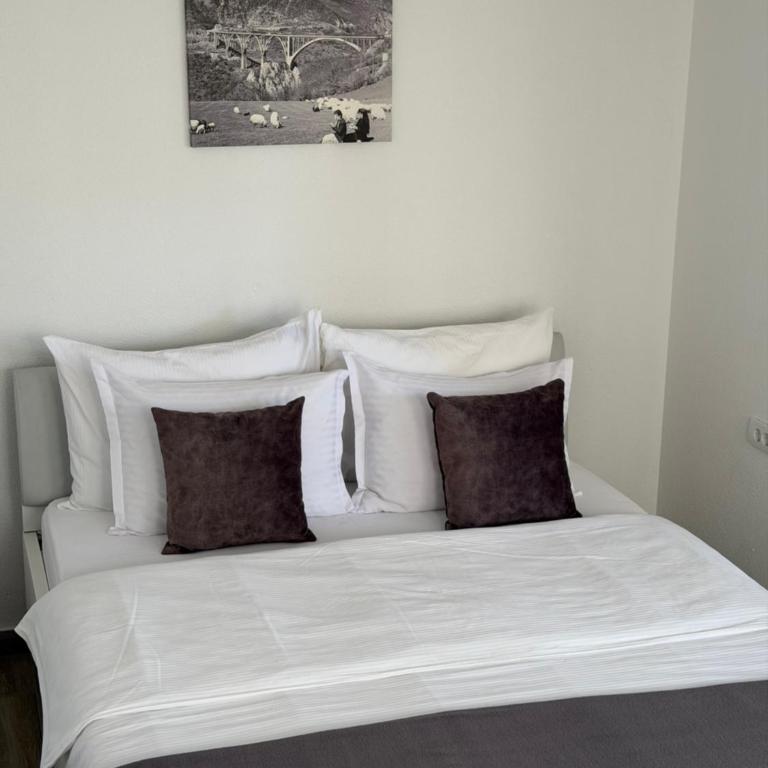 Lux Studio Apartments - Family Studio - 6