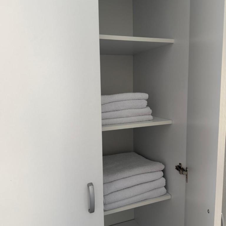 Lux Studio Apartments - Family Studio - 8