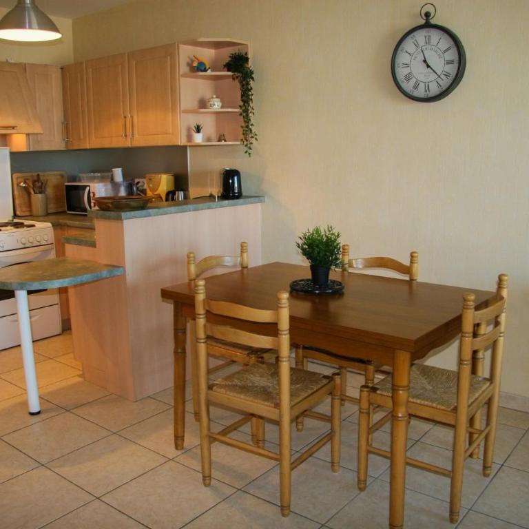 Appartement 3 pièces - Deluxe Apartment mit Balkon und 2 Schlafzimmern - 3