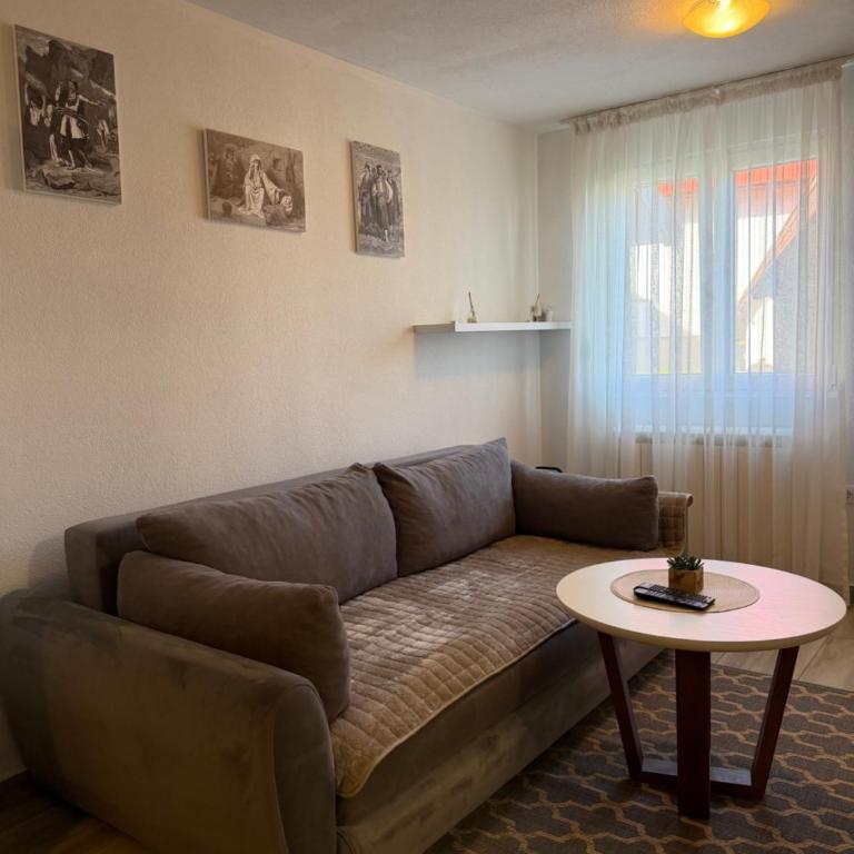Lux Studio Apartments - Family Studio - 7