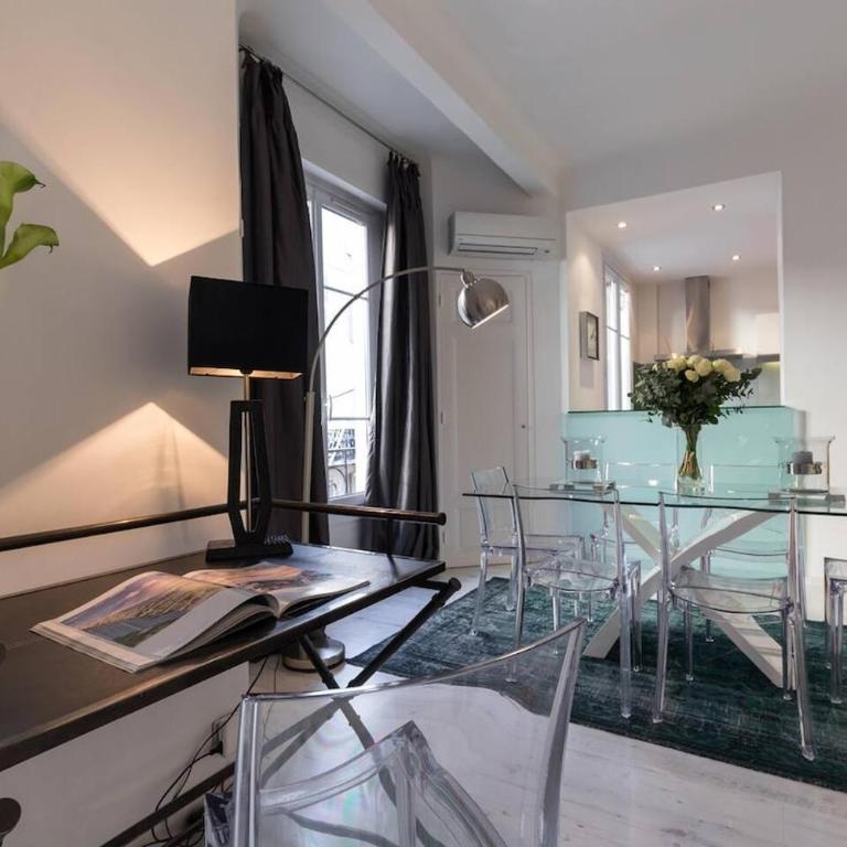 Modern 2-Bed Pedestrian Rue Hoche with AC & Balcony - Apartment mit 2 Schlafzimmern - 11