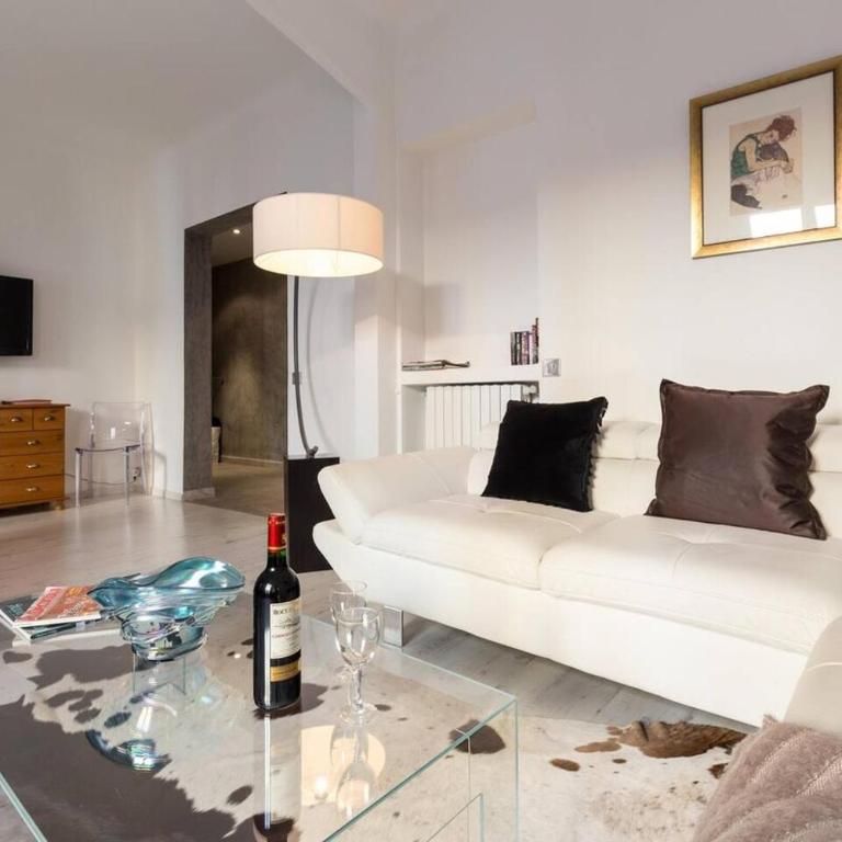 Modern 2-Bed Pedestrian Rue Hoche with AC & Balcony - Apartment mit 2 Schlafzimmern - 16
