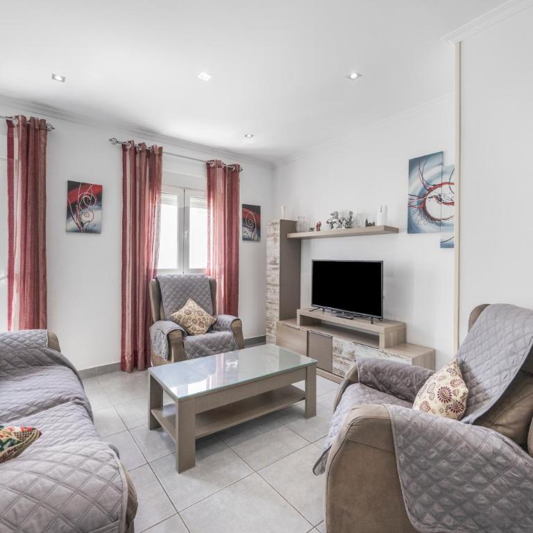 Casa Nueva - Two-Bedroom House - 1