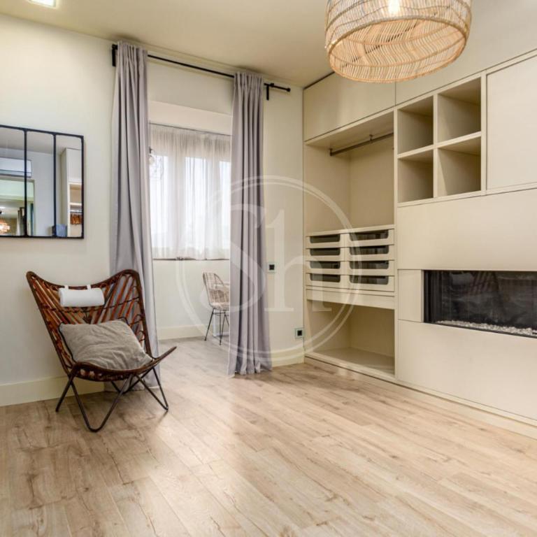Spacious Apartment Near Passeig de Gràcia - Apartamento de 3 dormitorios - 27