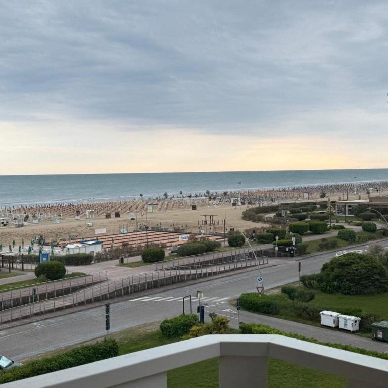 Sea view escape at Lido dei Pini - Appartamento - 3