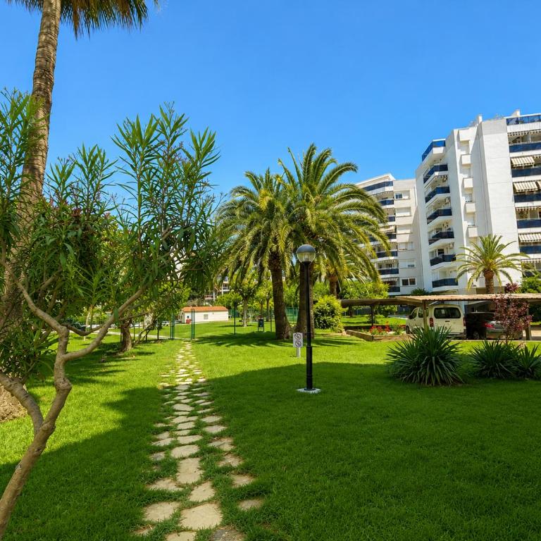 RHIN Pool & Beach - Apartamento de 1 dormitorio - 2