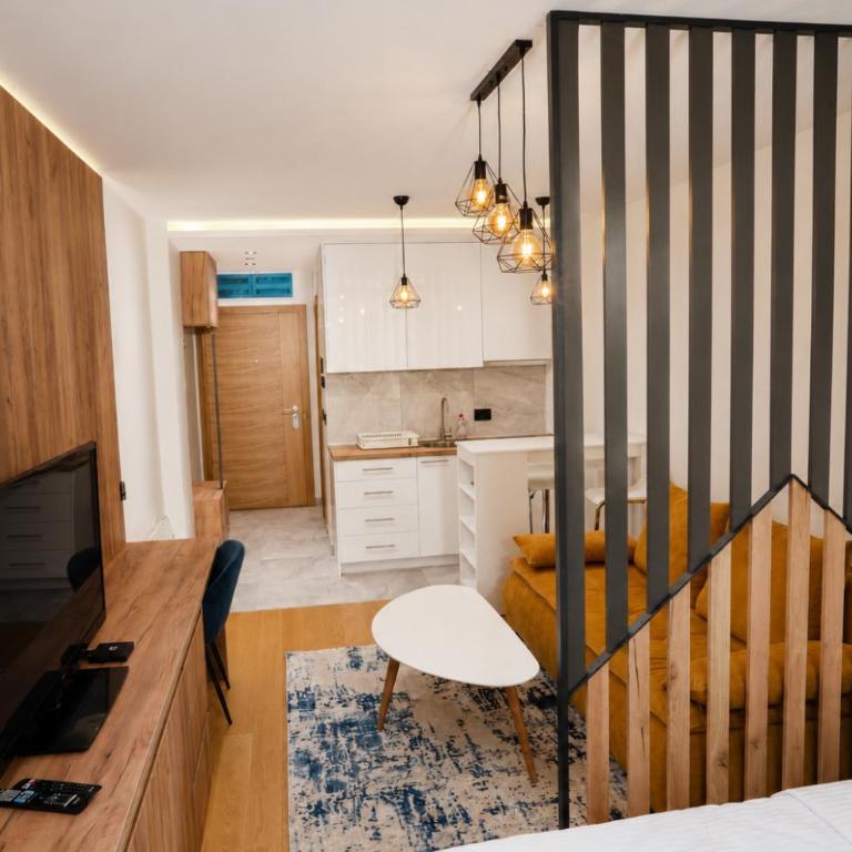 Hedonist Wellness & Spa - Deluxe Studio - 5