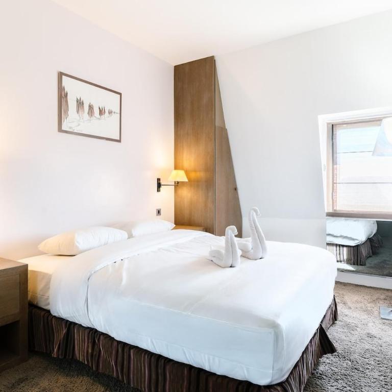 Le Belvédère - Penthouse with sea & country views - Three-Bedroom Apartment - 21