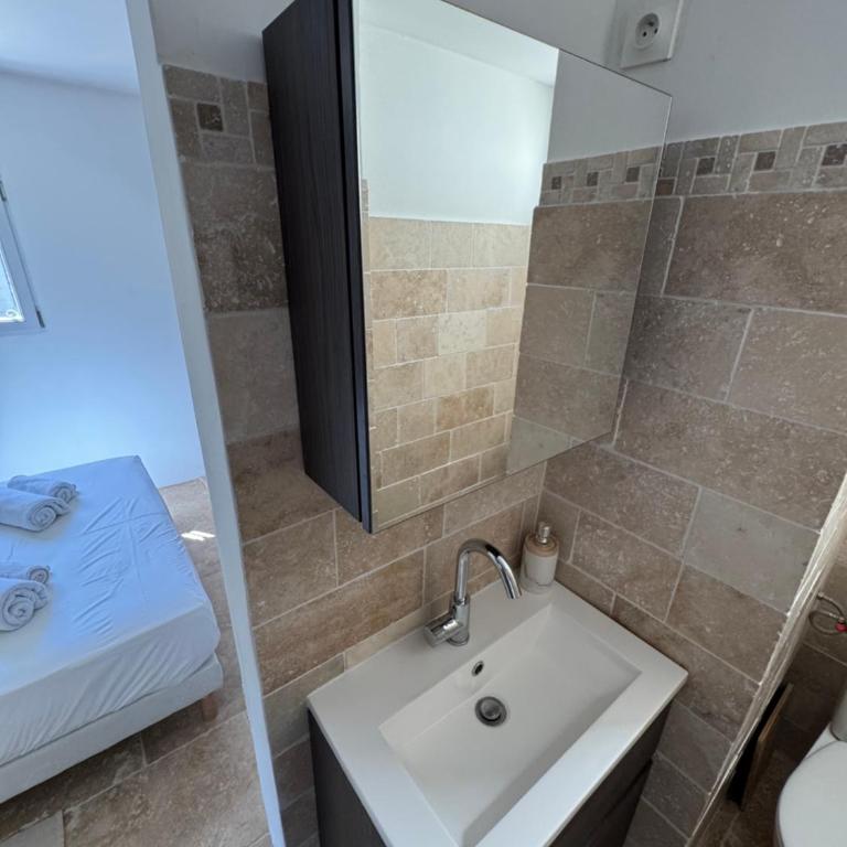 Maison provençale en bord de mer - Maison 2 Chambres - 21
