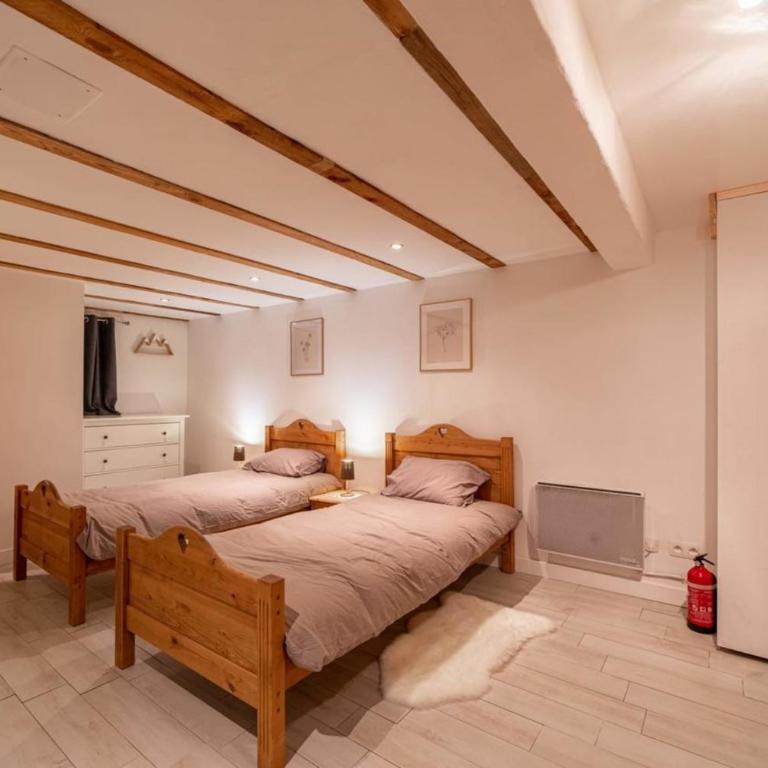 Charmant Chalet avec jardin aux Houches - Chalet - 4