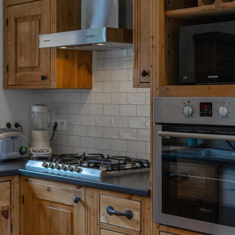 Charmant Chalet avec jardin aux Houches - Chalet - 7