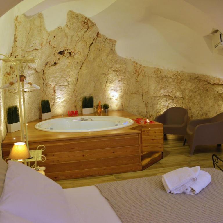 Suite Grotta della luna - Romantic Luxury Jacuzzi - Casa con 1 Camera da Letto - 24