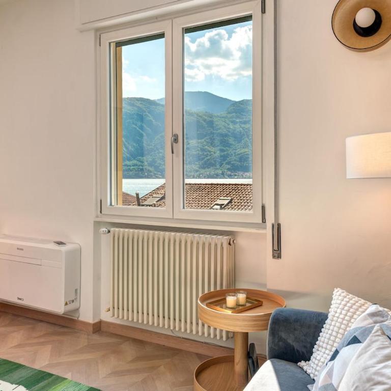Design e Vista Lago Beachfront Oasis with AC e WiFi - Appartamento con 2 Camere da Letto - 2