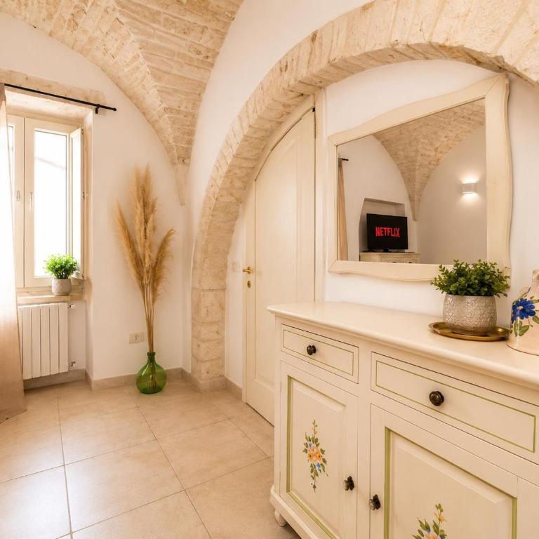 Palazzo Lama - Two-Bedroom House - 3