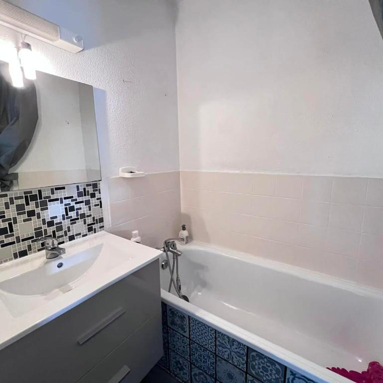 Le Bosco - Appartement proche du port - One-Bedroom Apartment - 3