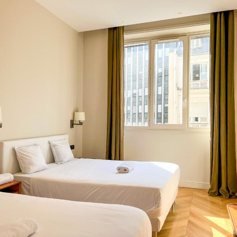 UrbanFlat 141 - Grand Appartement Champs-Elysees Ponthieu - Appartement - 9