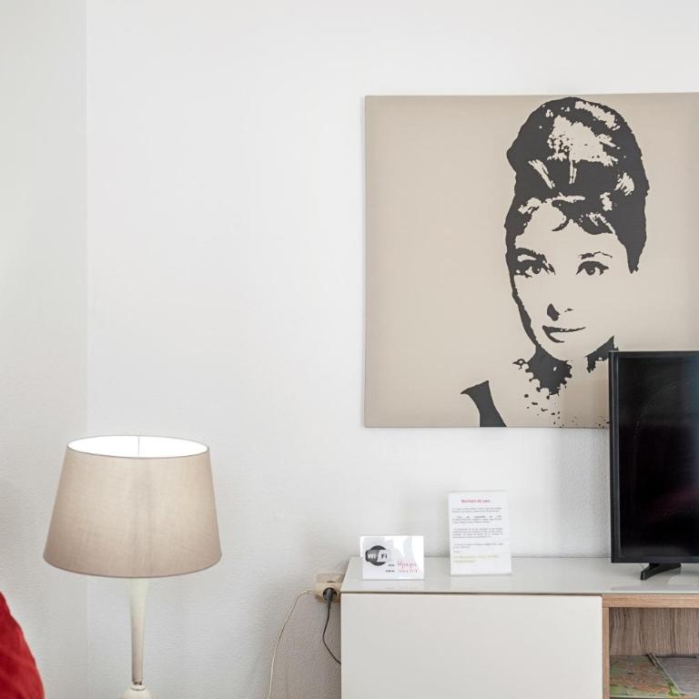 Federico 1 - Three-Bedroom Premium Apartment with Balcony - 22