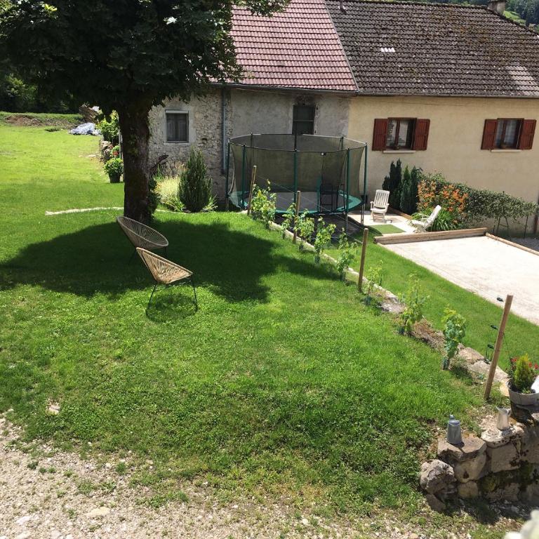 Gîte des lodges de la Cascade 3 étoiles - Maison 2 Chambres - 38