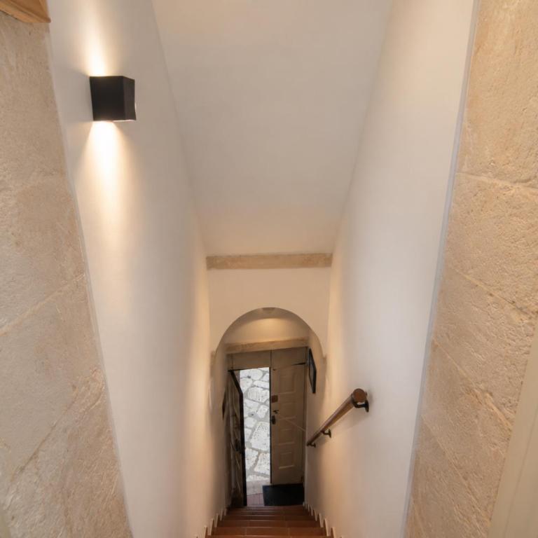 Palazzo Lama - Two-Bedroom House - 12