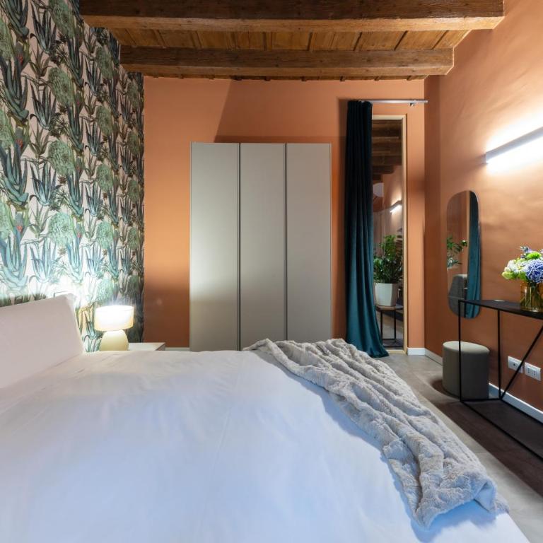 REGO APARTMENTS SAN TOMASO - Boutique Aparthotel with some off-site apartments in a Charming Historic District close to Upper Town - Apartment mit Balkon - 14