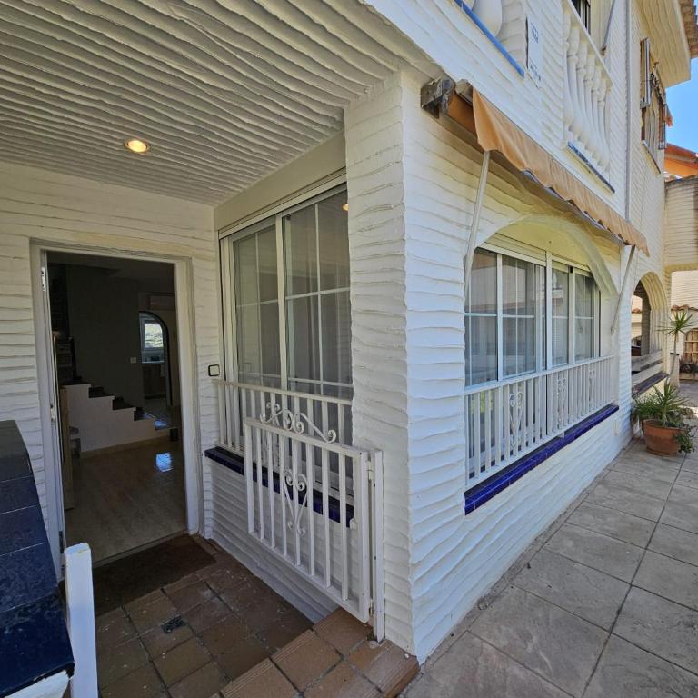 Stay in Costa Hispania 2 - One-Bedroom House - 21