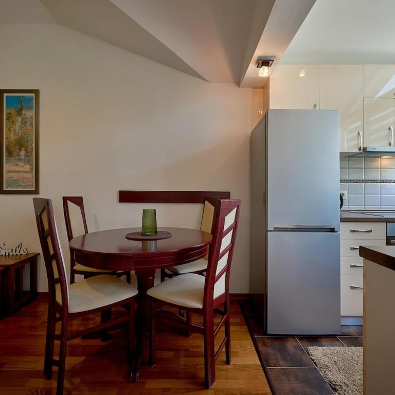 Park Budva, 2 bdr - Two-Bedroom Apartment with Balcony - 14