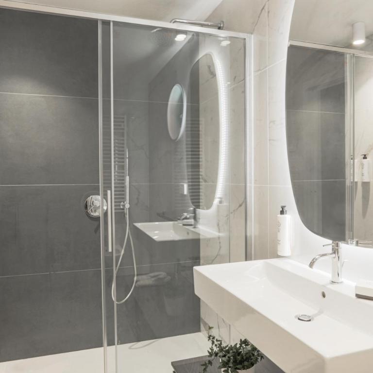 Levantea Apartment - Appartamento Deluxe con 2 Camere da Letto e Balcone - 25
