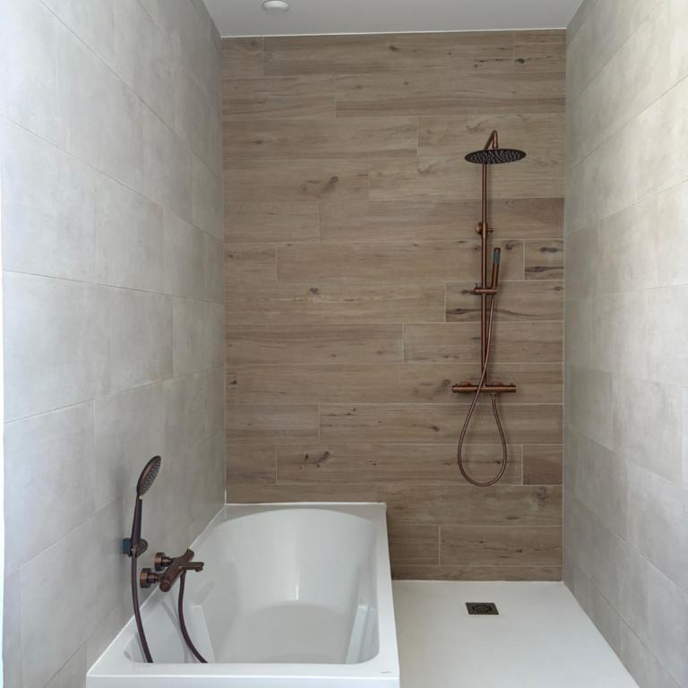 Exceptionnelle Villa Le Club - Maison 5 Chambres - 32