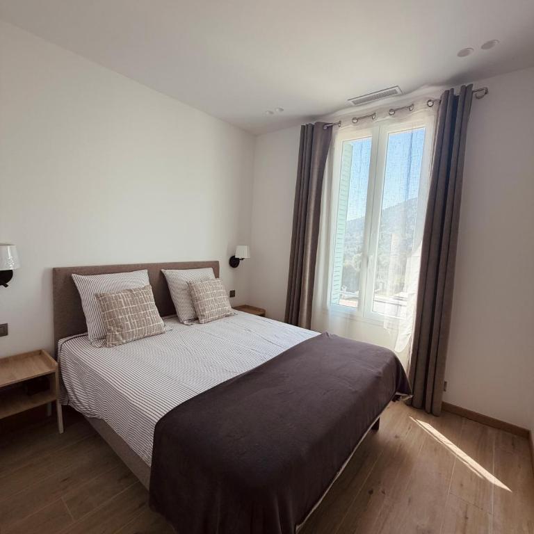 Exceptionnelle Villa Le Club - Maison 5 Chambres - 25