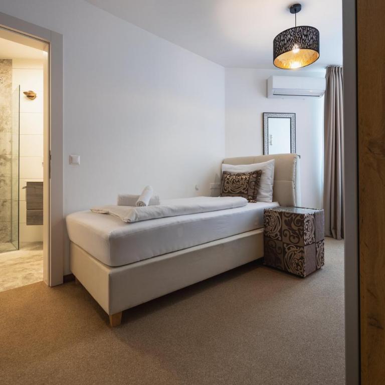 CASA PLUS - Rooms & Apartments - Chambre Simple Deluxe - 6
