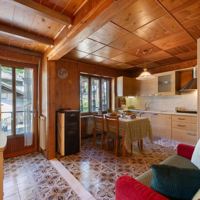 La Salvia Casa Vacanze - Appartamento Superior con 1 Camera da Letto e Balcone - 4
