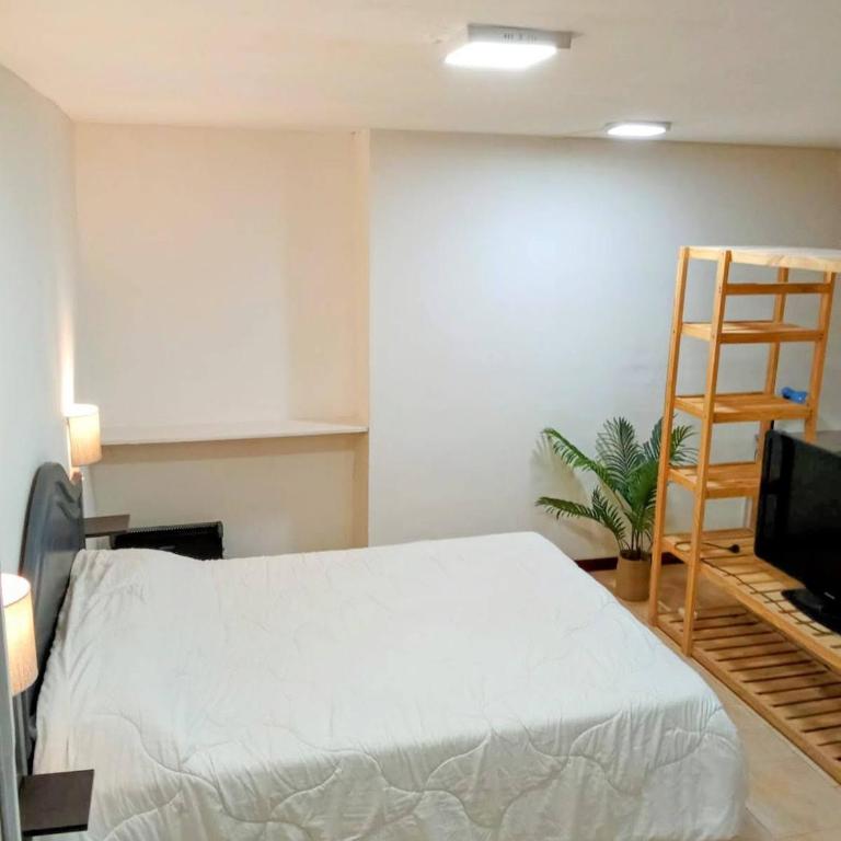Moderno con patio privado, a pasos de Patio Olmos - One-Bedroom Apartment - 1