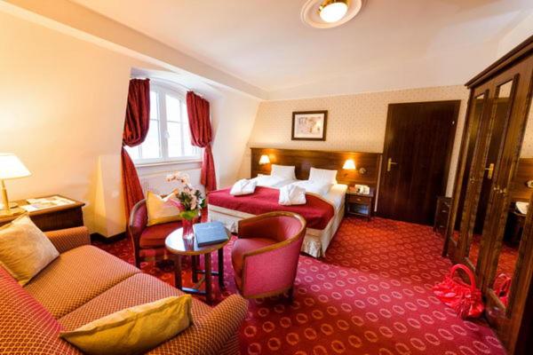 Hotel Salzburger Hof - Comfort Familienzimmer (2 Erwachsene + 2 Kinder) - 4