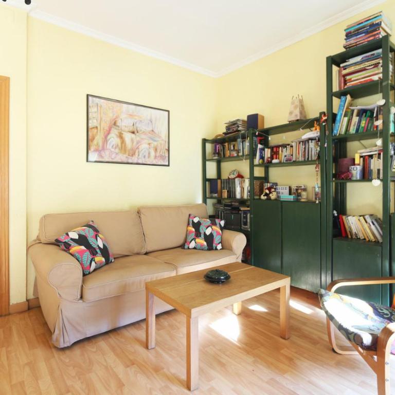 Luminoso y tranquilo entre Atocha y Reina Sofia - One-Bedroom Apartment - 4