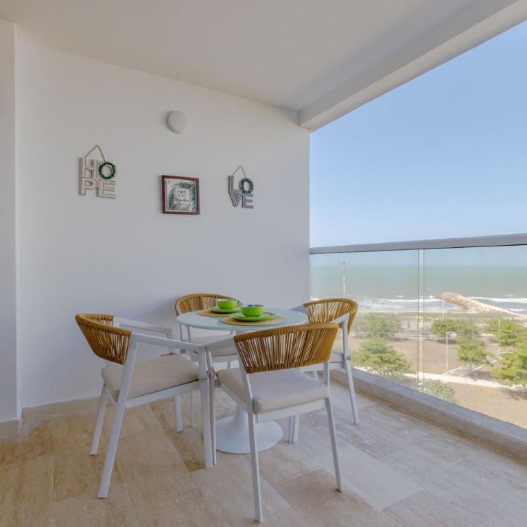 Beautiful apartment in front of the sea - One-Bedroom Apartment - 9