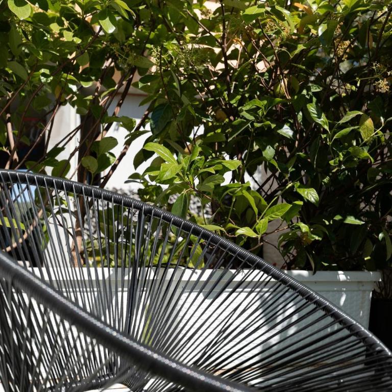 RG suite 2 with free parking - One-Bedroom Apartment - 14