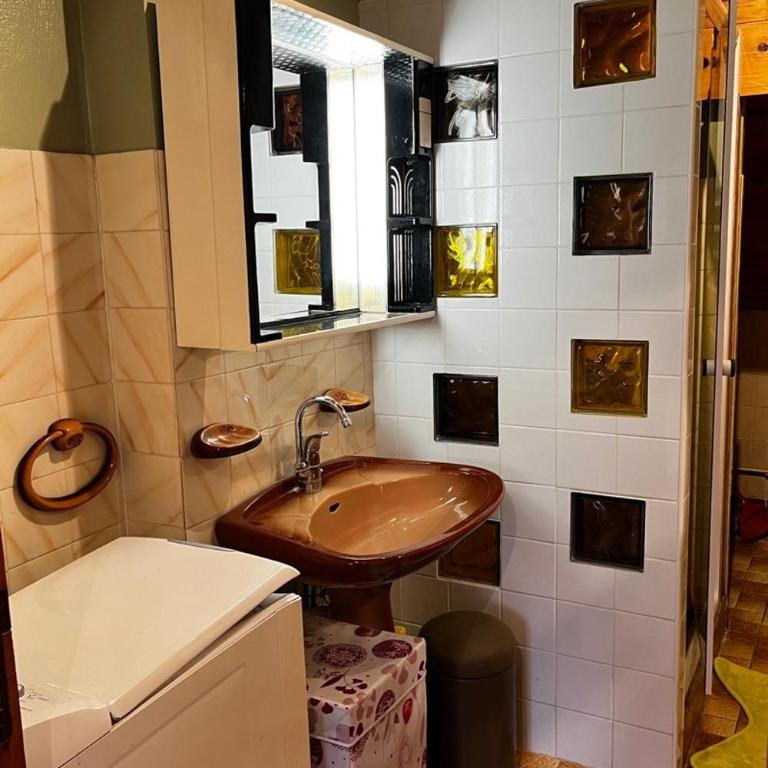 Appartement dans maison clôturée - Appartamento - 9