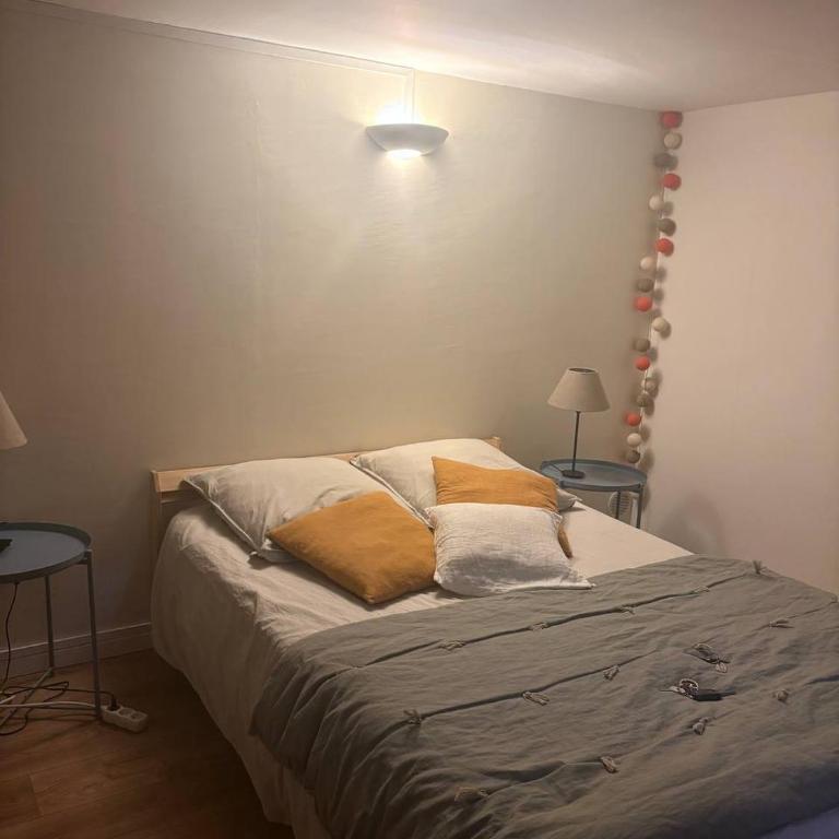 L'Atelier de Soie - Two-Bedroom Apartment - 8
