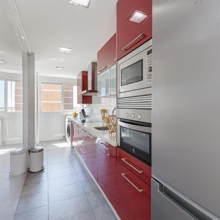WintowinRentals Spacious apartment in Huelin with privileged views, parking included and close to the beach - Three-Bedroom Apartment - 23