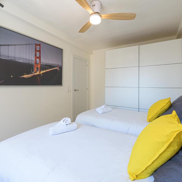 WintowinRentals Spacious apartment in Huelin with privileged views, parking included and close to the beach - Three-Bedroom Apartment - 37