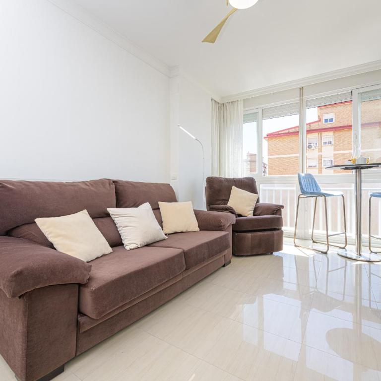 WintowinRentals Spacious apartment in Huelin with privileged views, parking included and close to the beach - Three-Bedroom Apartment - 39