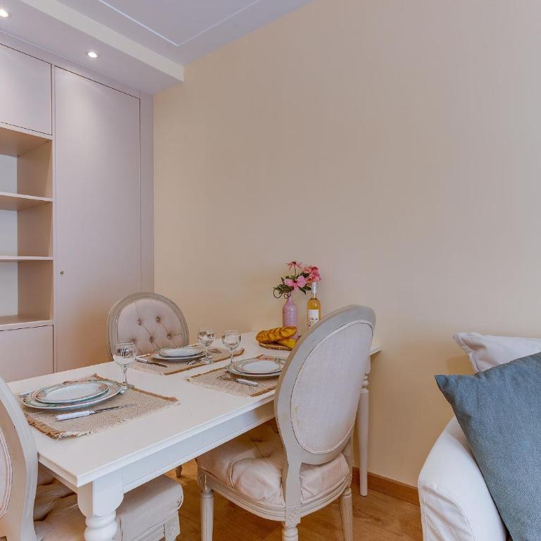 Orangeraie AP4506 By Riviera Holiday Homes - Appartement - 6