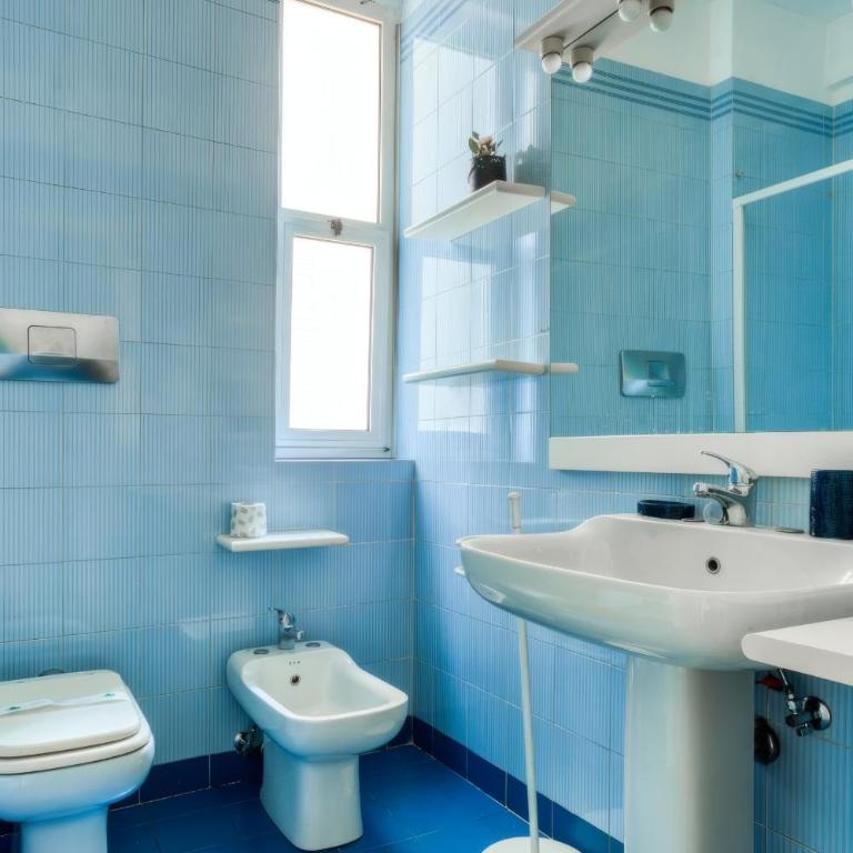 Bright Apartment near Vatican City by RHR - Appartamento con Vista Piscina - 13