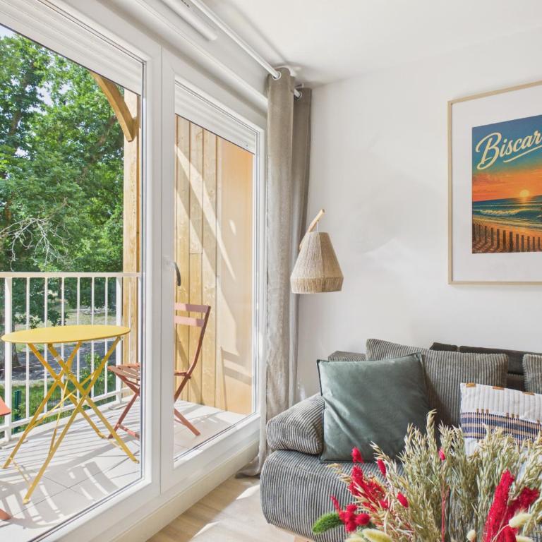 Ondine - appartement pour 6 - piscine commune - Apartment - 14