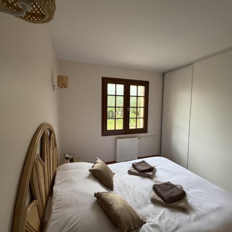 La Maison des Châtaigniers 3 chambres , terrasse , jardin à 5 min des lacs - Haus mit 3 Schlafzimmern - 27