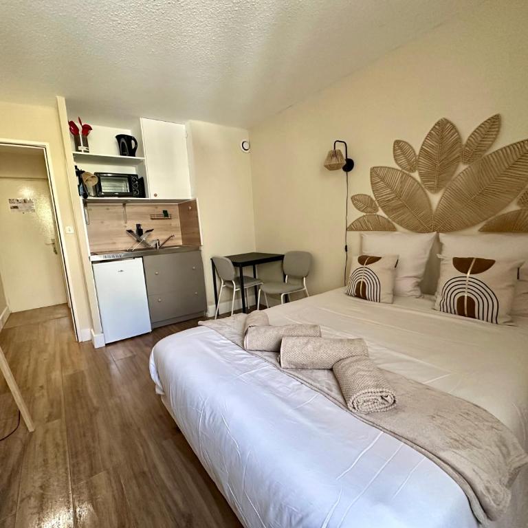 Le Studio des Ducs - One-Bedroom Apartment - 5