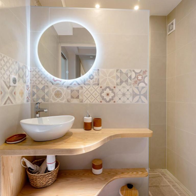 Maison "Casabert" - Appartement 1 Chambre Supérieur avec Balcon - 14
