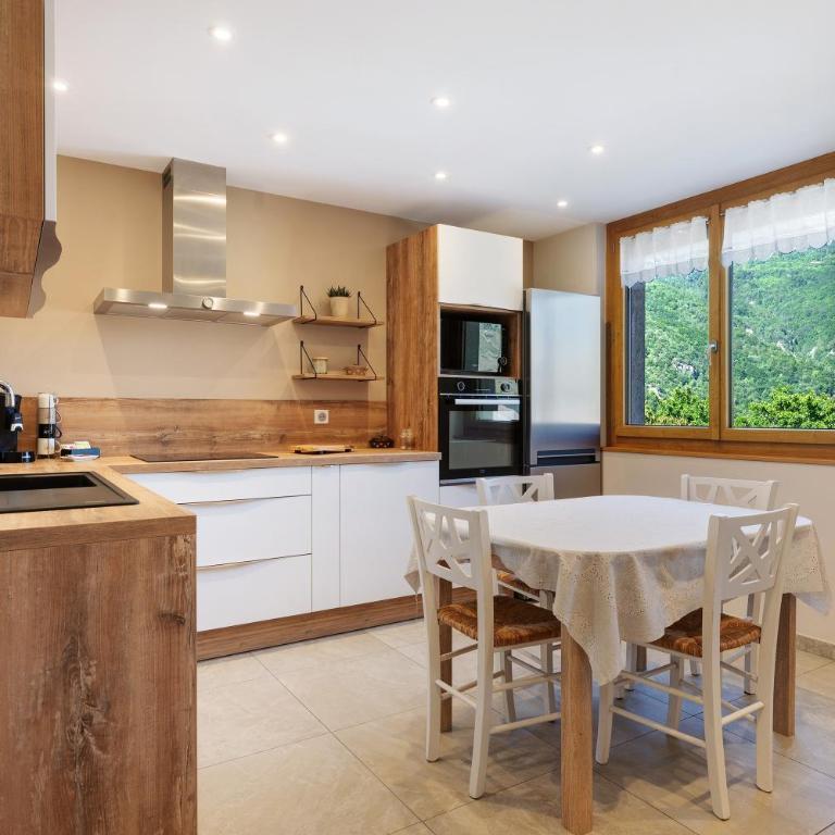 Maison "Casabert" - Appartement 1 Chambre Supérieur avec Balcon - 2